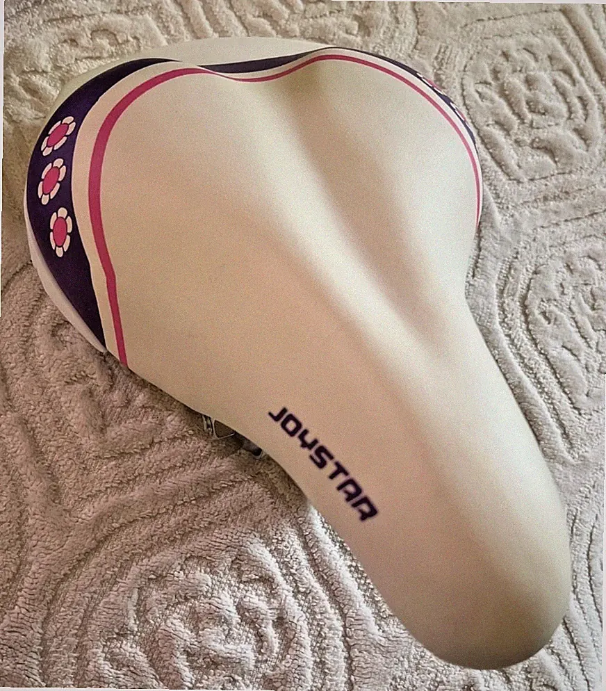 JOYSTAR GIRL'S BICYCLE BIKE SEAT / SADDLE NEW